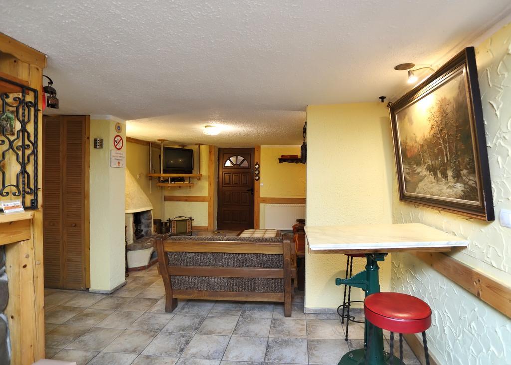 Pensjonat Tara Jeleśnia Exterior foto